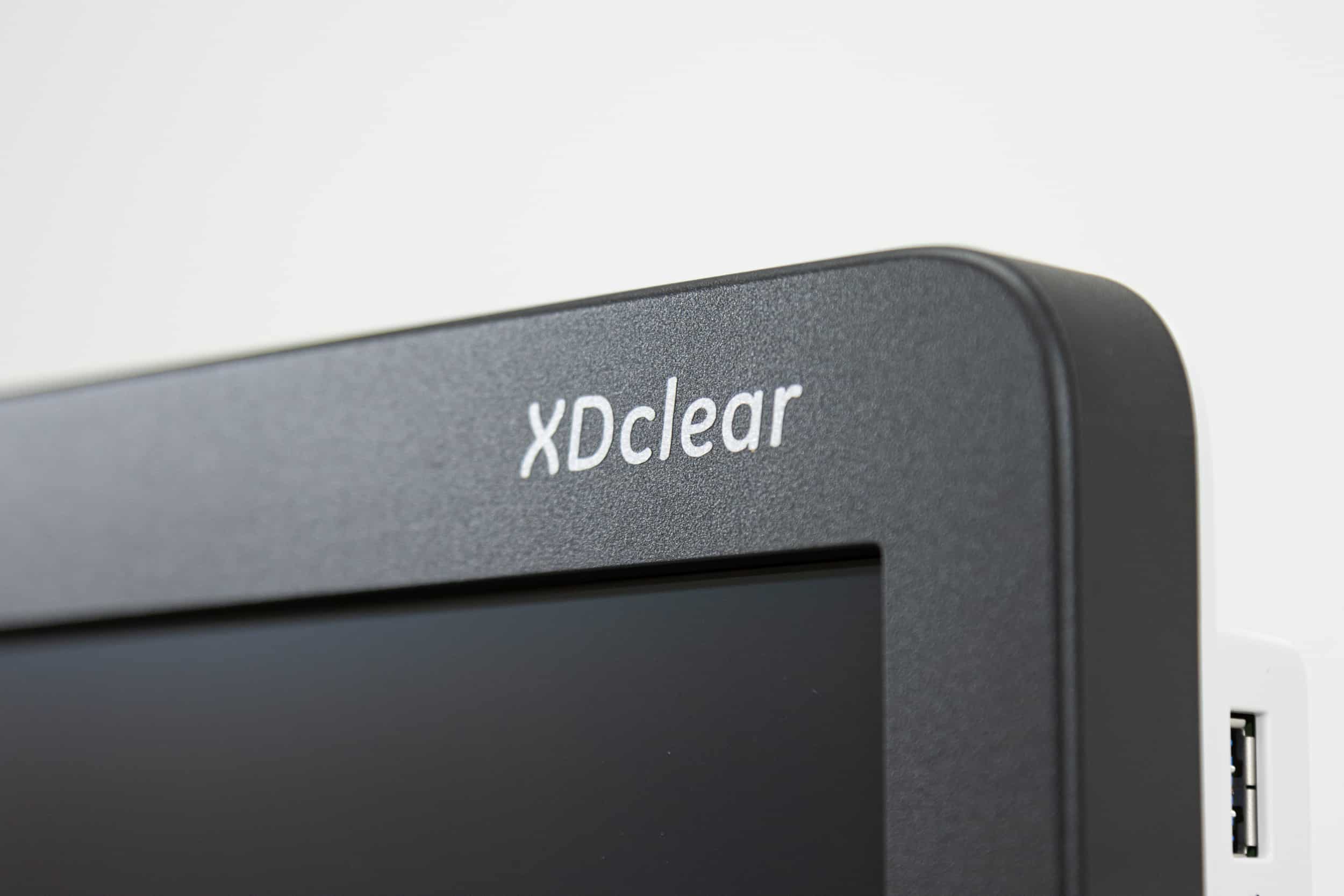 GE Logiq E9 with XDClear logo