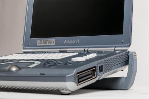 GE Voluson I closeup