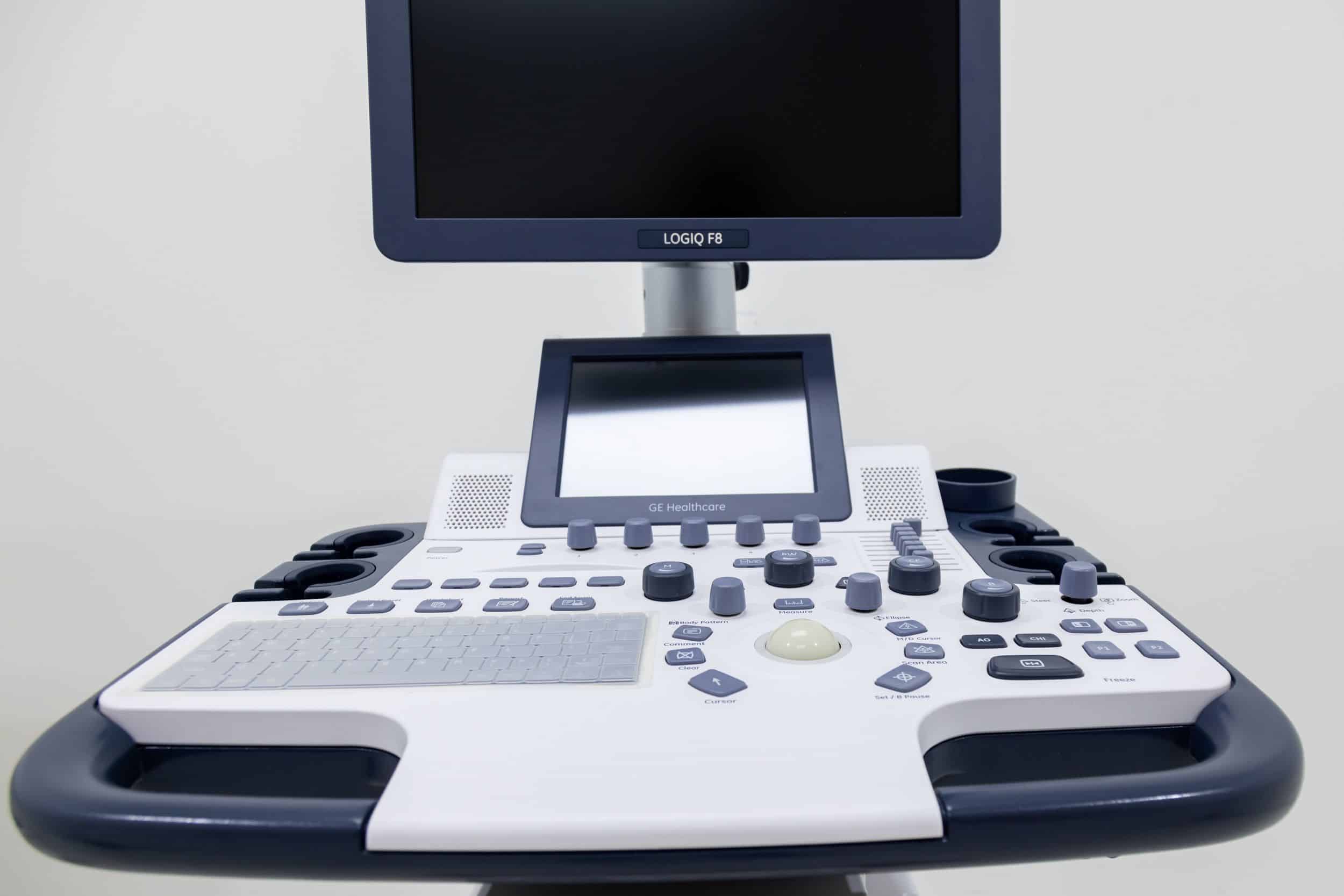 GE Logiq F8 - Image 3